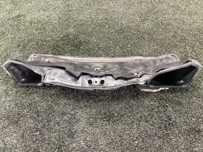 Воздуховод салона BMW 6 2005 64316921597 E63 N62B48