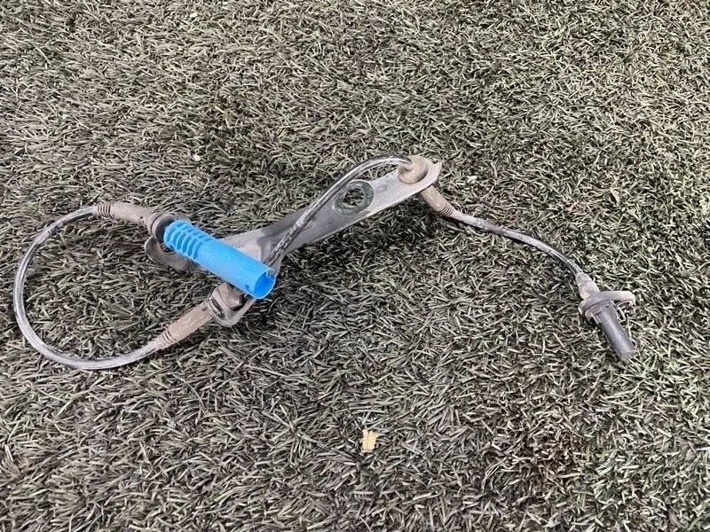 Датчик ABS BMW 6 2005 34526771702 E63 N62B48, передний левый