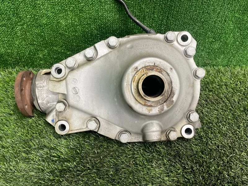 Редуктор BMW X3 2013 31507592001 F25 N52B30, передний