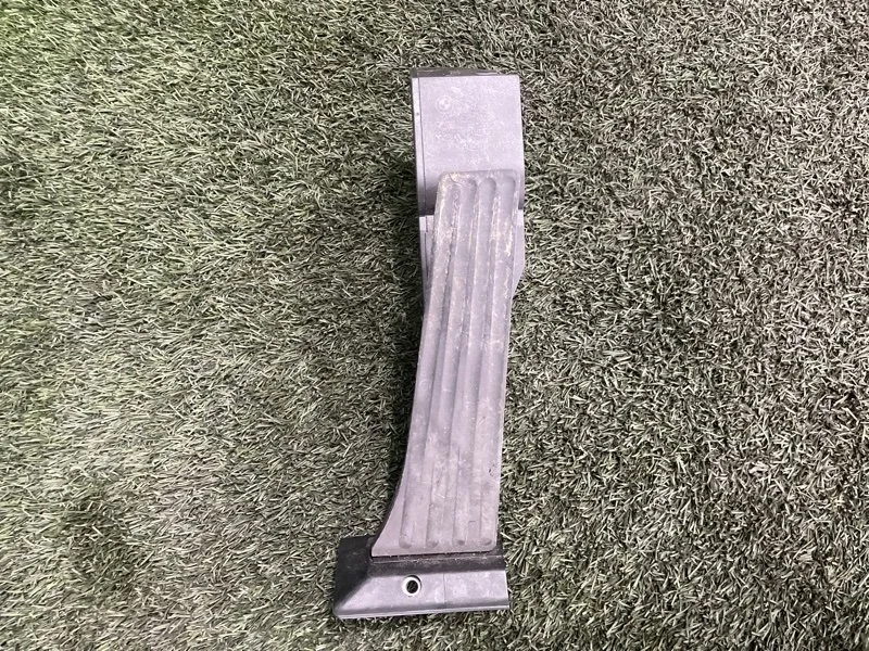 Педаль газа BMW 5 2008 E60