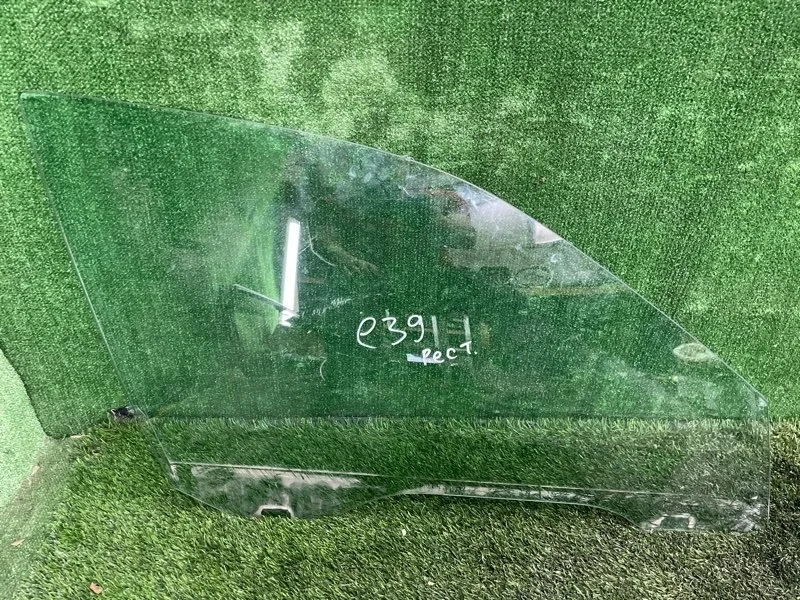 Стекло двери BMW 5 2001 51328159170 E39 TOURING M54B30, переднее правое
