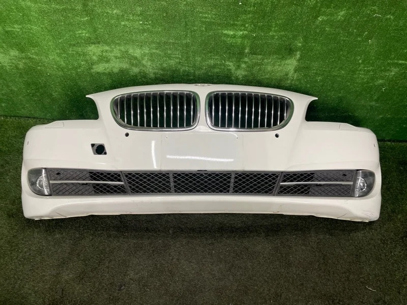 Бампер BMW 5 2011 51117285961 F10 N20B20, передний