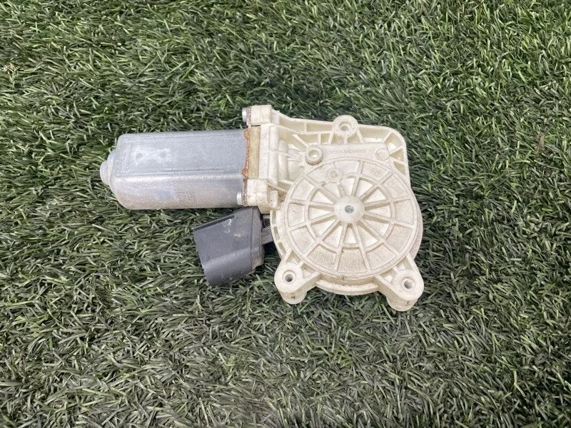 Мотор стеклоподъемника BMW 5 2005 E60