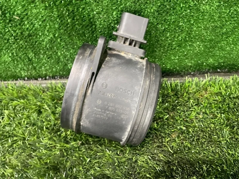 Датчик ДМРВ Bmw X5 2009 13627805415 E70 M57D30