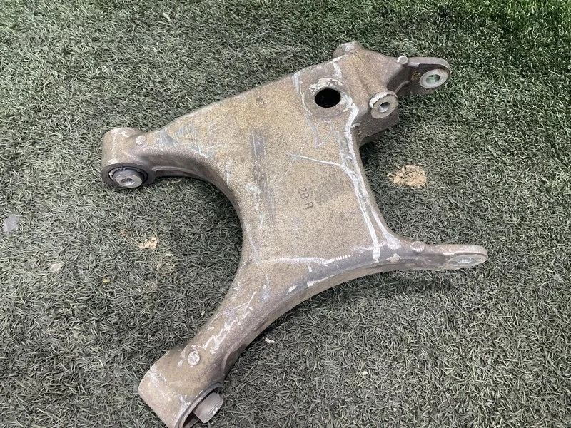 Рычаг подвески нижний BMW X5 2006 33326770744 E53 M54B30, задний правый