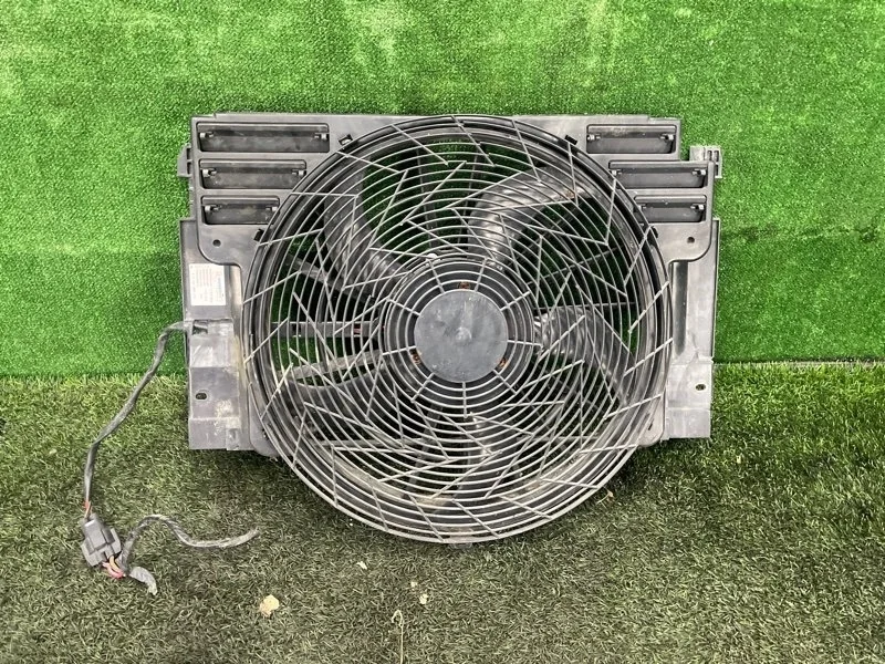 Вентилятор охлаждения радиатора BMW X5 2006 E53