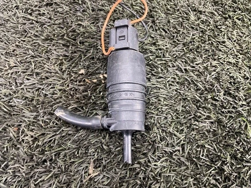 Насос омывателя BMW X5 2004 67128362154 E53 N62B44