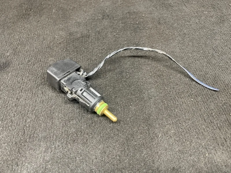 Датчик температуры охлаждающей жидкости Bmw 5 2012 13621433077 F10 N52B25