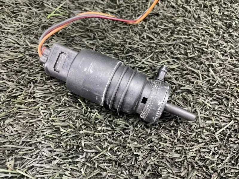 Насос омывателя BMW X5 2005 67128362154 E53 M57D30