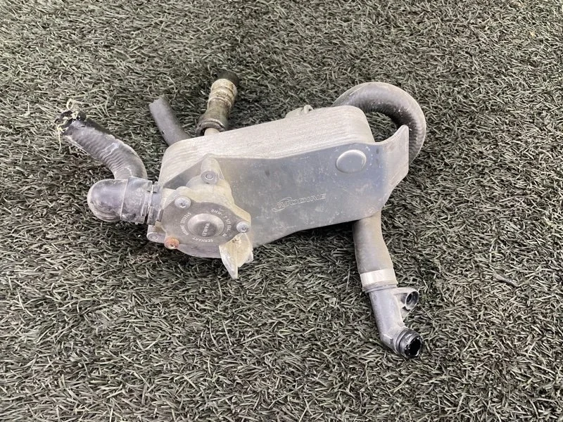 Теплообменник BMW 3 2010 17217529499 E90