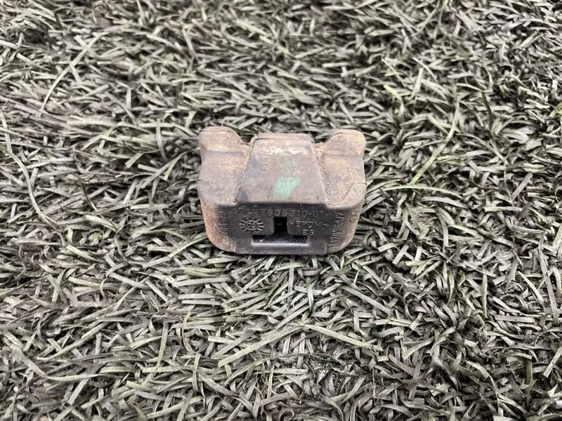 Подушка радиатора BMW 3 2010 e90