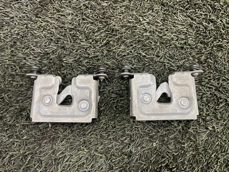 Замок капота BMW 3 2010 51237115229 E90 N46B20BD