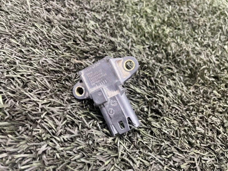 Датчик абсолютного давления BMW 7 13627585492 F01