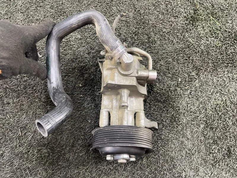 Насос гидроусилителя руля Bmw 7 32416794351 F01