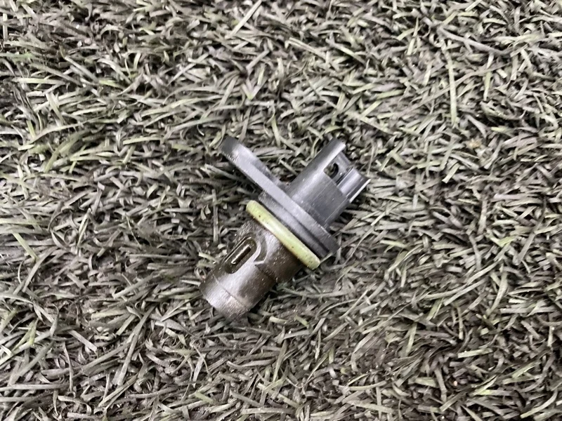 Датчик положения распредвала BMW X5 2012 13627525014 E70 N63B44