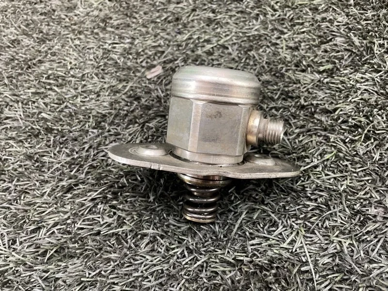 Топливный насос высокого давления BMW 5 2013 F10