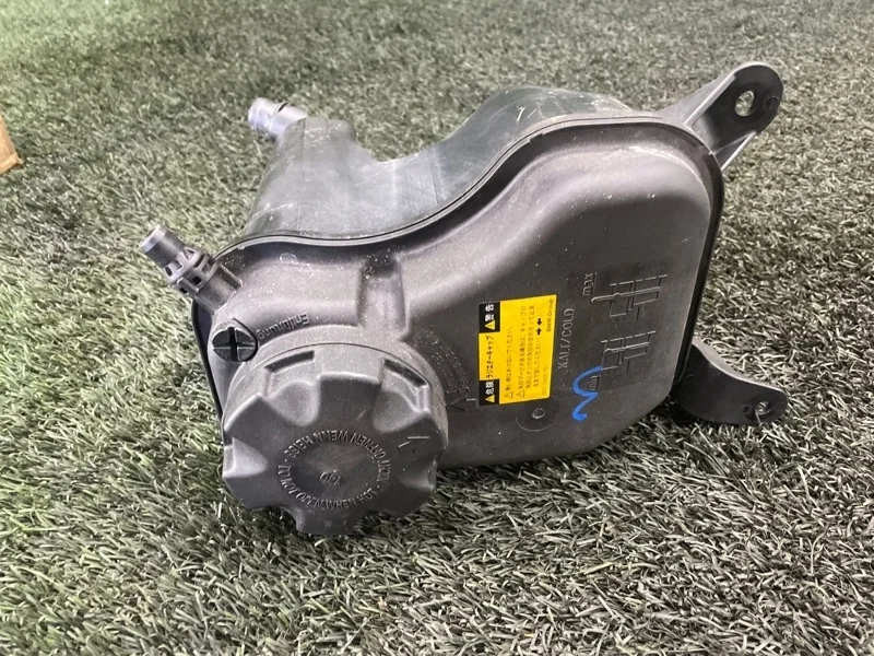 Бачок расширительный BMW X1 2010 E84