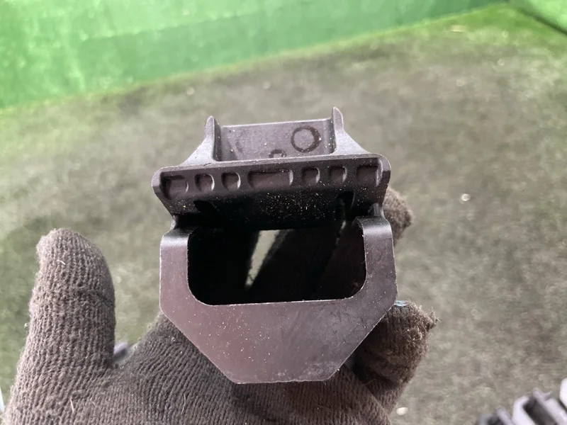 Крепление радиатора BMW 3 2010 e90