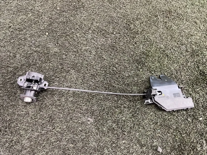 Замок багажника BMW 1 51248196401 E87