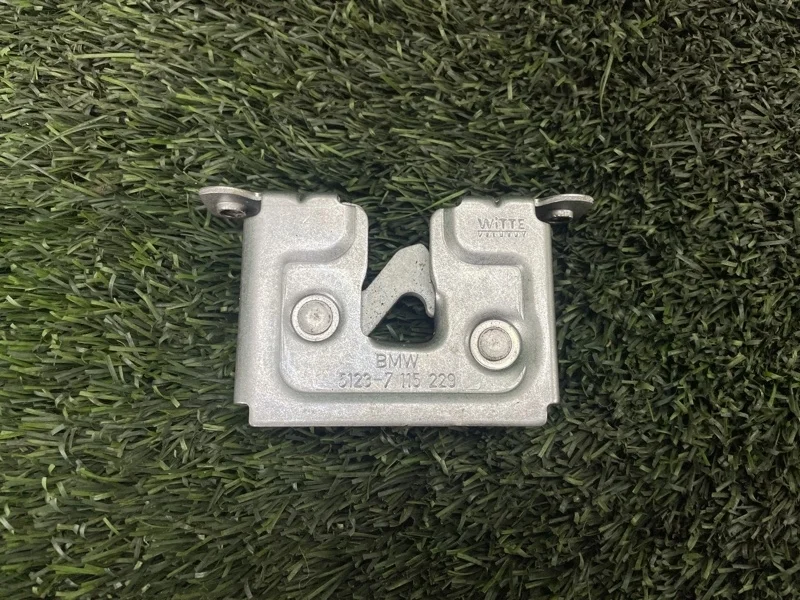 Замок капота BMW 1 51237115229 E87