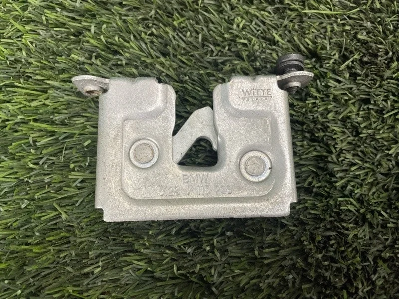 Замок капота BMW 1 51237115229 E87