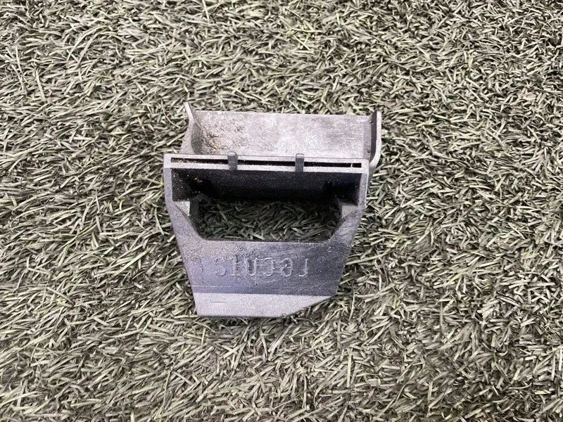 Крепление радиатора BMW 5 17111737707 E39, правое