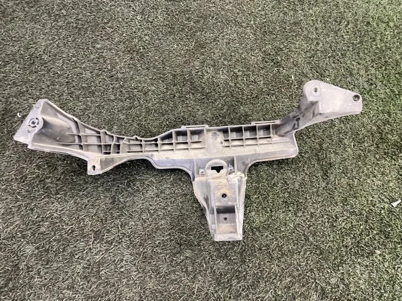 Кронштейн фары BMW X3 51113414309 E83 N47D20, левый