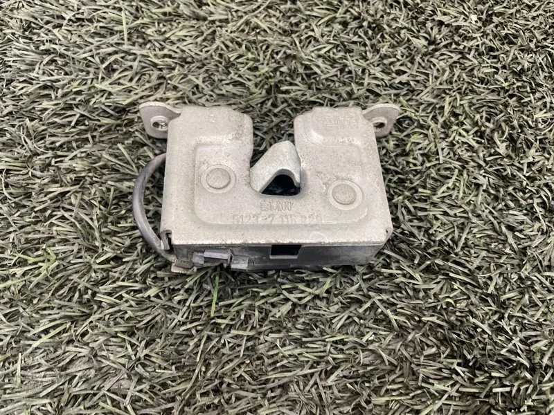 Замок капота BMW X3 51237115229 E83 N47D20