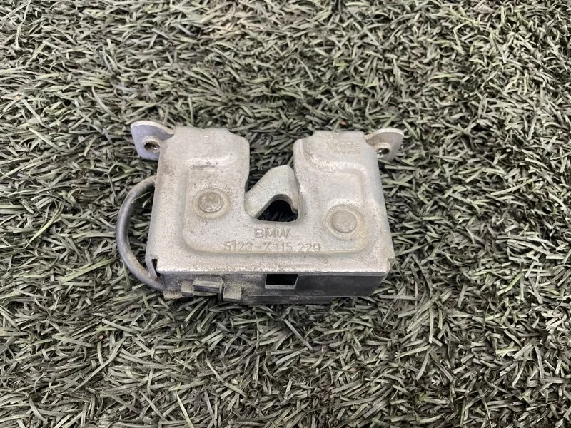 Замок капота BMW X3 51237115229 E83 N47D20