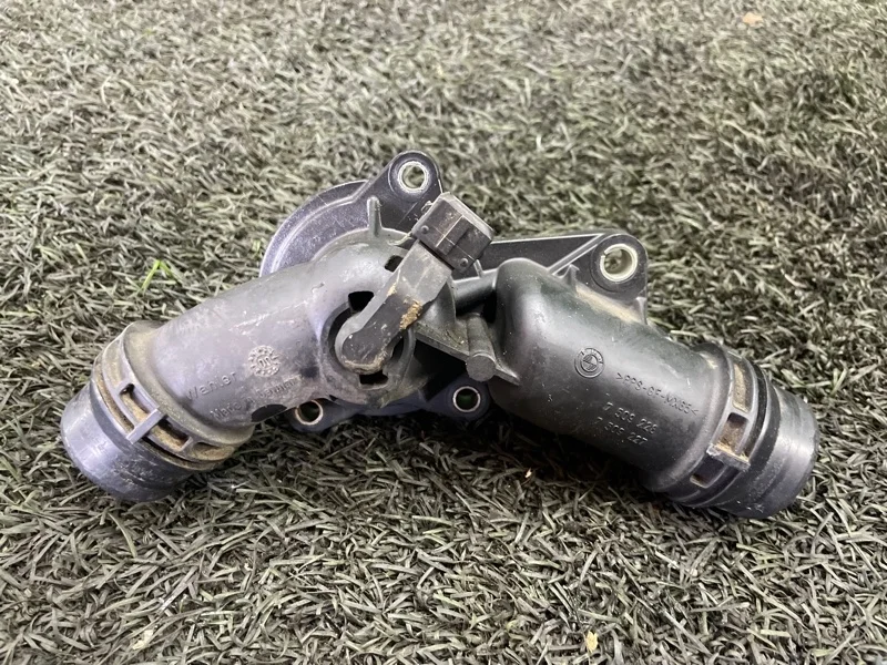 Термостат BMW X5 2001 E53