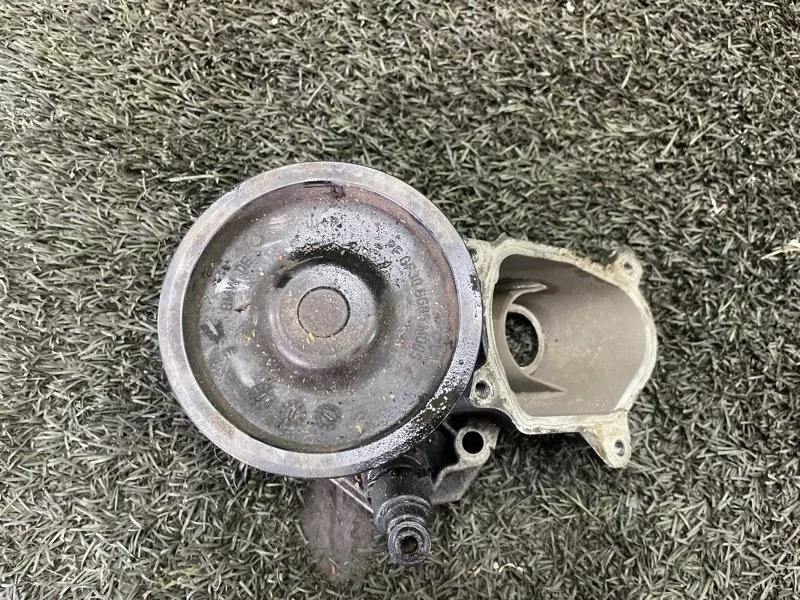 Помпа BMW X5 2009 e70