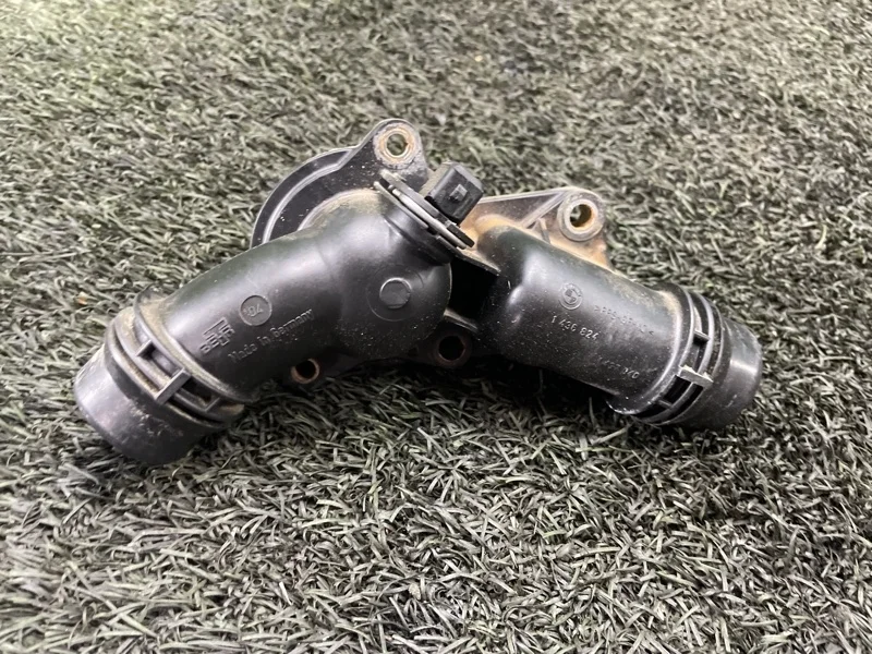 Термостат BMW X3 2004 E83