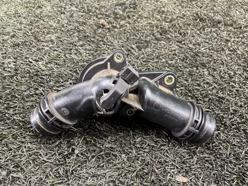 Термостат BMW X3 2004 E83