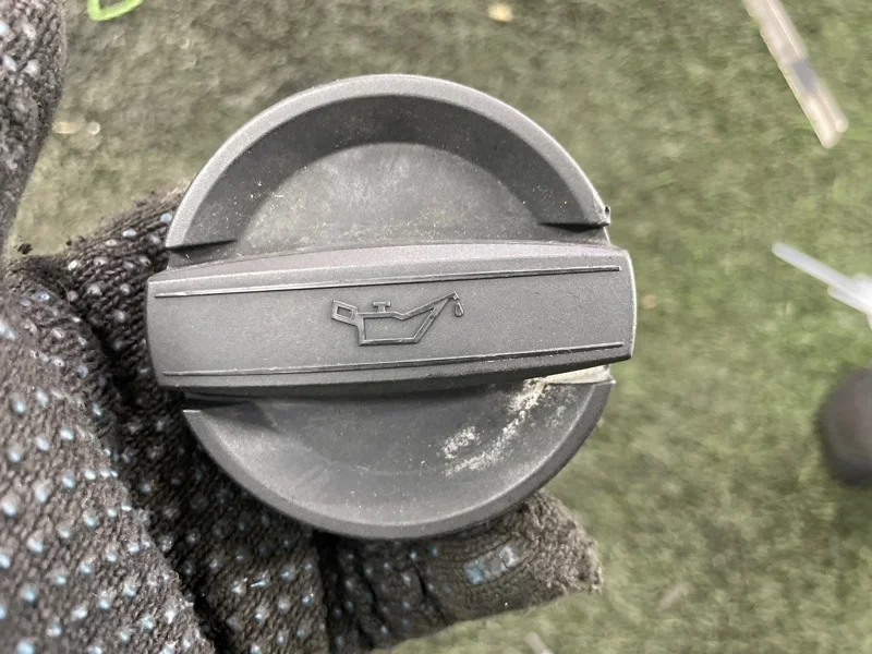 Крышка маслозаливной горловины BMW 7 2012 11128655331 F01 N63B44