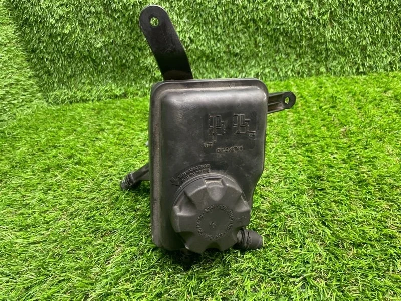 Бачок расширительный BMW 5 2008 7521189 E60 N52B30