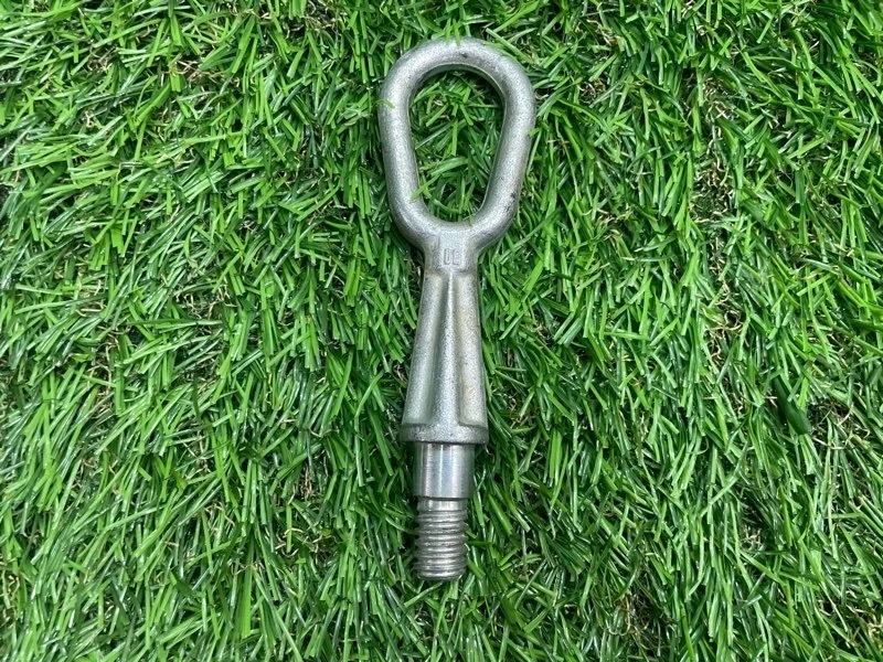 Крюк буксировочный BMW X5 2006 72157070643 E53 M54B30