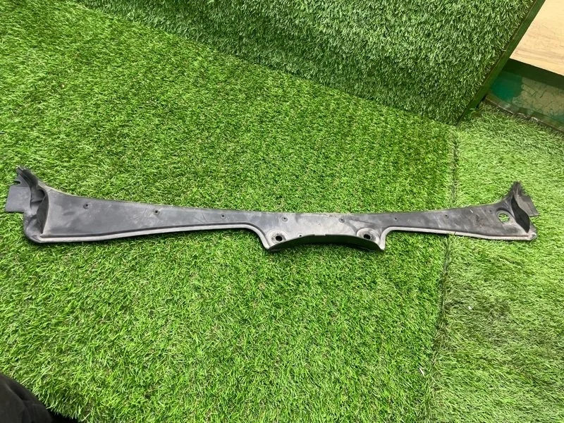 Жабо лобового BMW 5 2004 51717027083 E60 M54B30