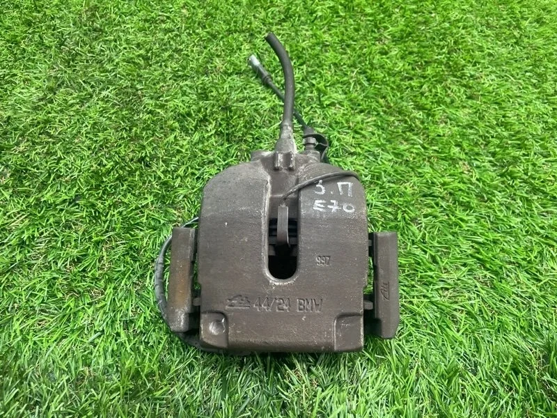 Суппорт тормозной BMW X5 2012 34216776788 E70 N55B30, задний правый