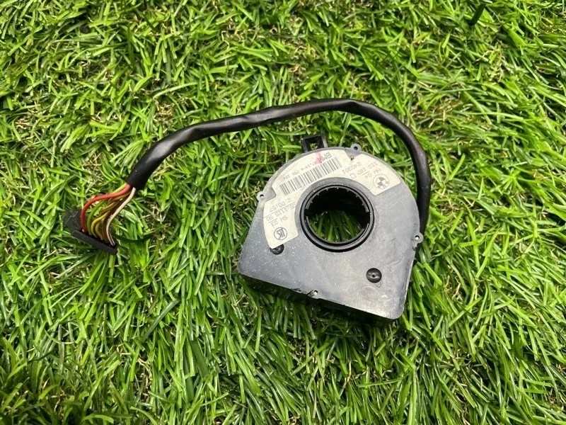 Датчик угла поворота руля Bmw 5 37146750126 E39