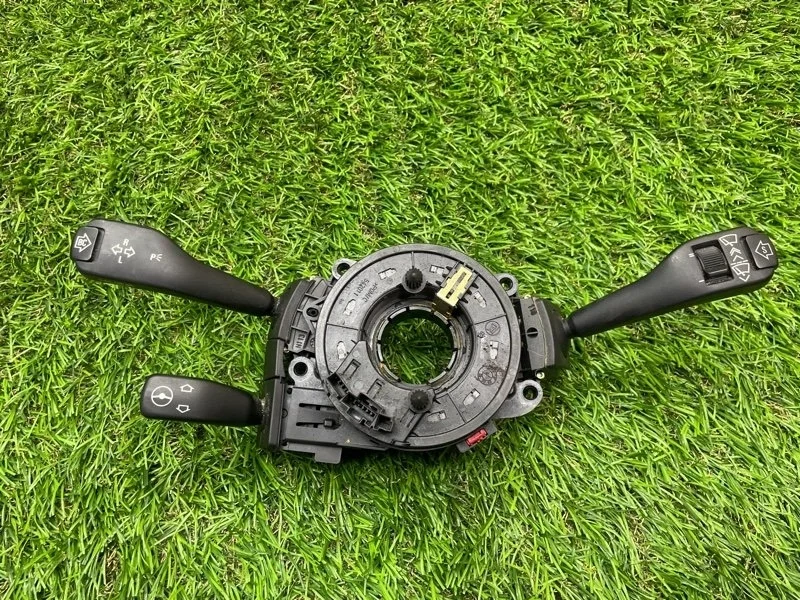 Блок подрулевых переключателей BMW 5 e39