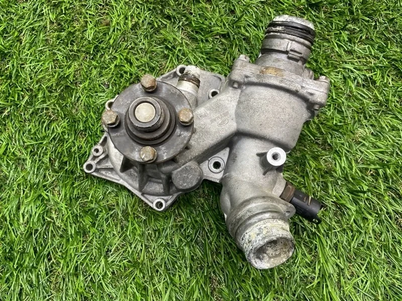 Помпа BMW X5 2002 11510393336 E53 M62B44