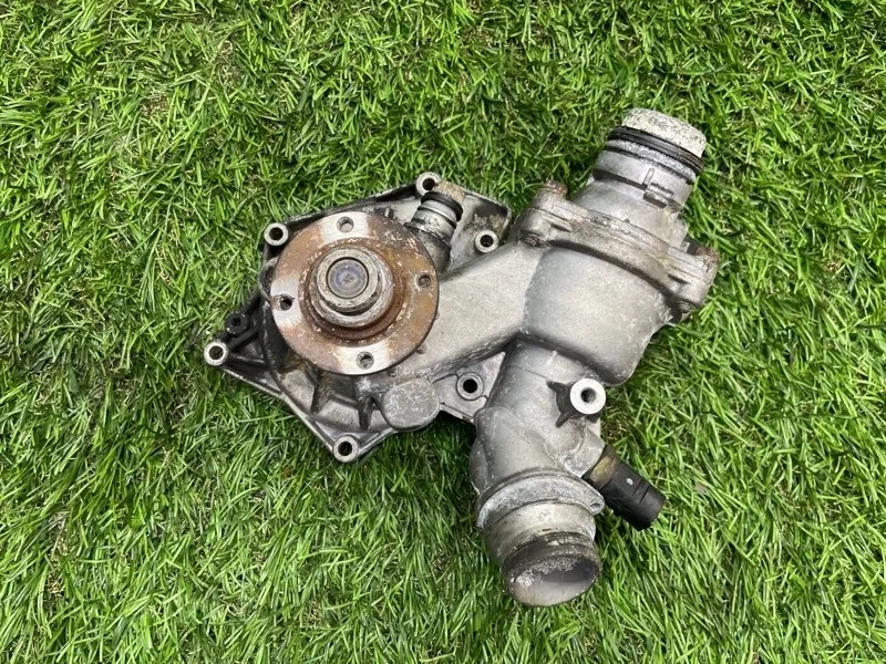 Помпа BMW X5 2002 11510393336 E53 M62B44