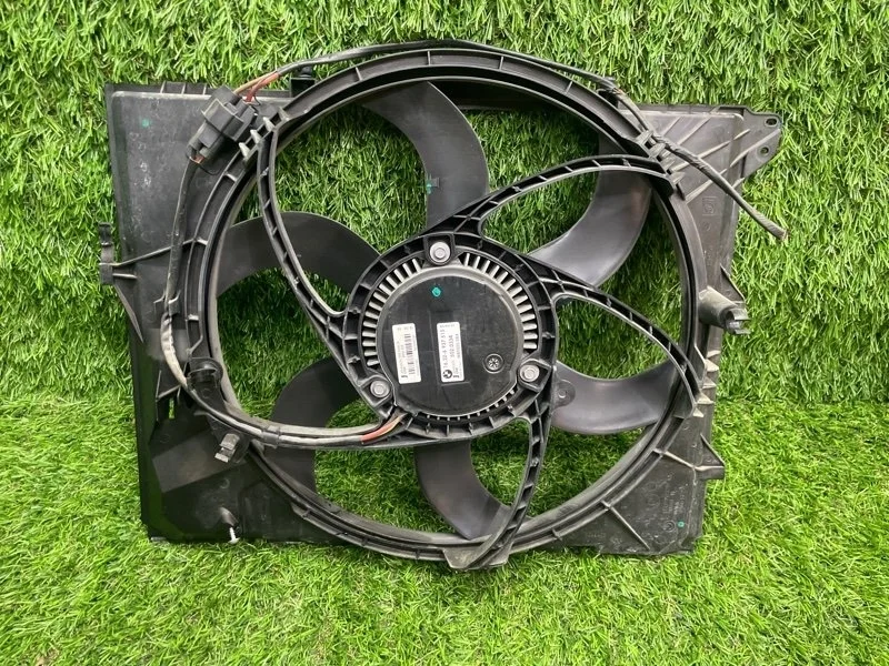 Вентилятор охлаждения радиатора BMW 3 2010 e90