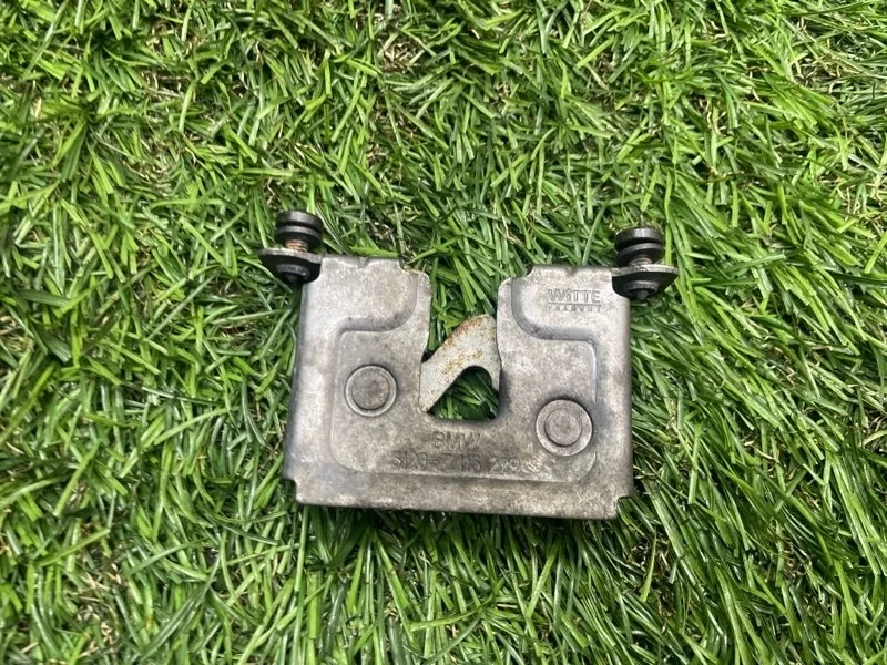 Замок капота BMW 1 51237115229 E87