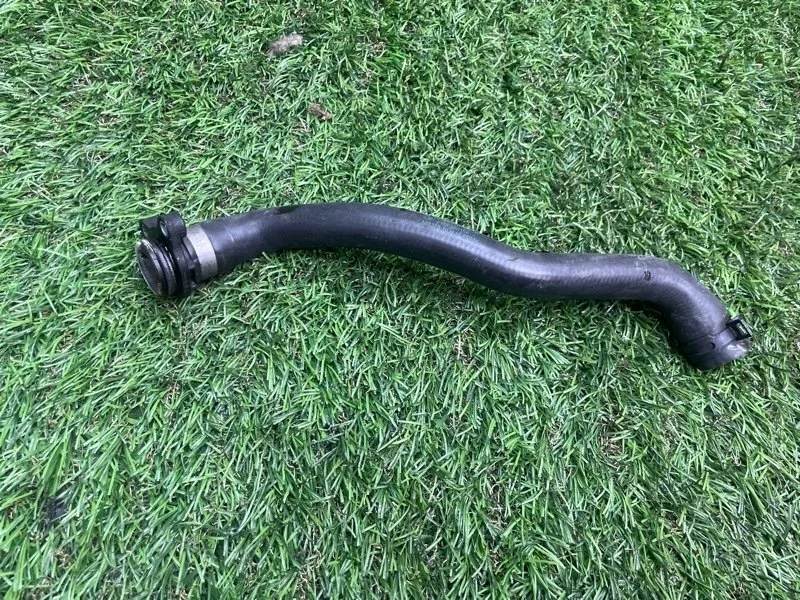 Патрубок системы охлаждения BMW 5 2012 11537581063 F10 N52B25