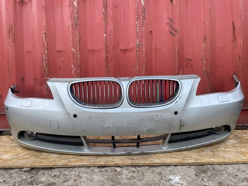 Бампер BMW 5 2005 51117111740 E60 N52B25, передний