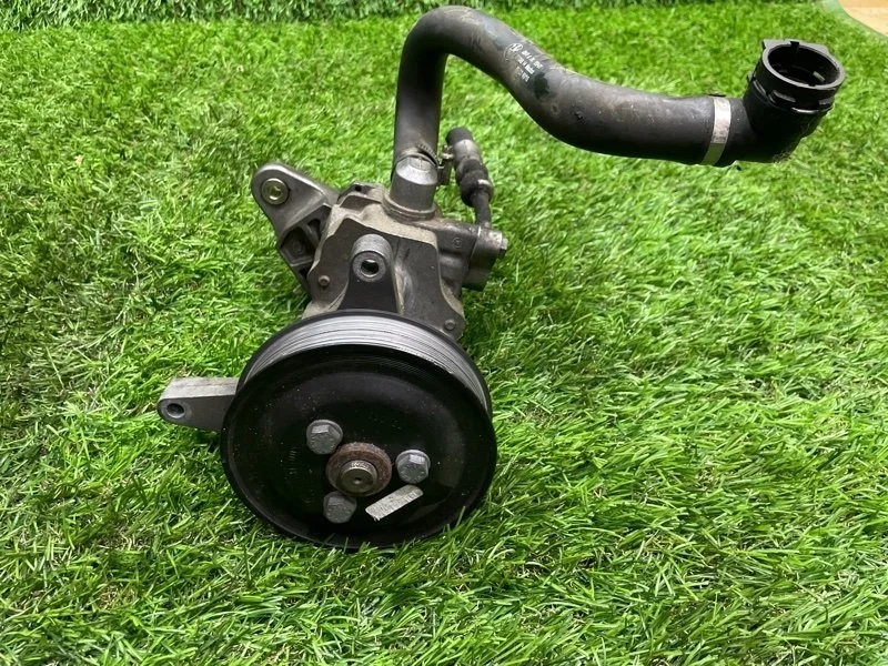 Насос гидроусилителя руля BMW X5 2012 32416796462 E70 N57D30