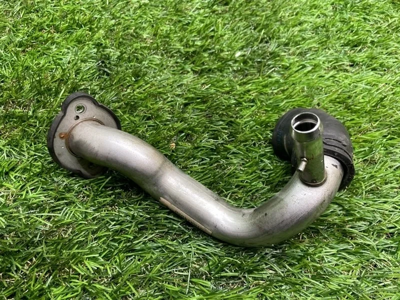 Патрубок системы охлаждения Bmw 5 2005 11537516414 E60 N52B25