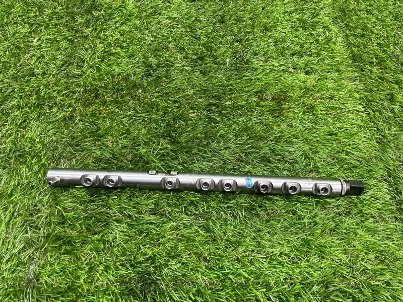 Топливная рампа Bmw X5 2012 13537805423 E70 N57D30