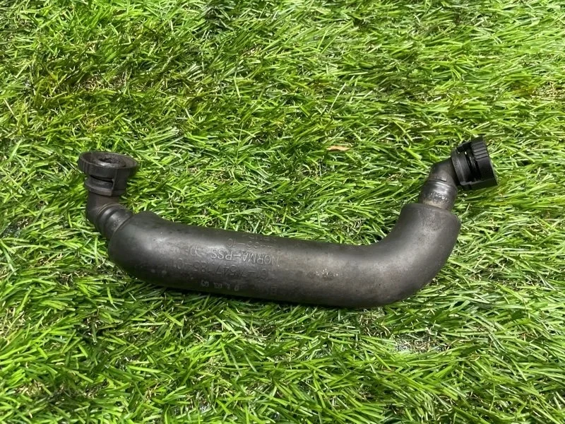 Трубка картерных газов BMW X5 2004 11617547185 E53 N62B44